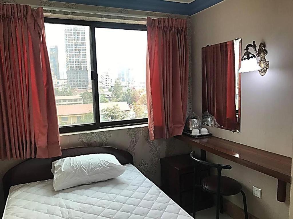 Galaxy Rs Hotel 프놈펜 외부 사진